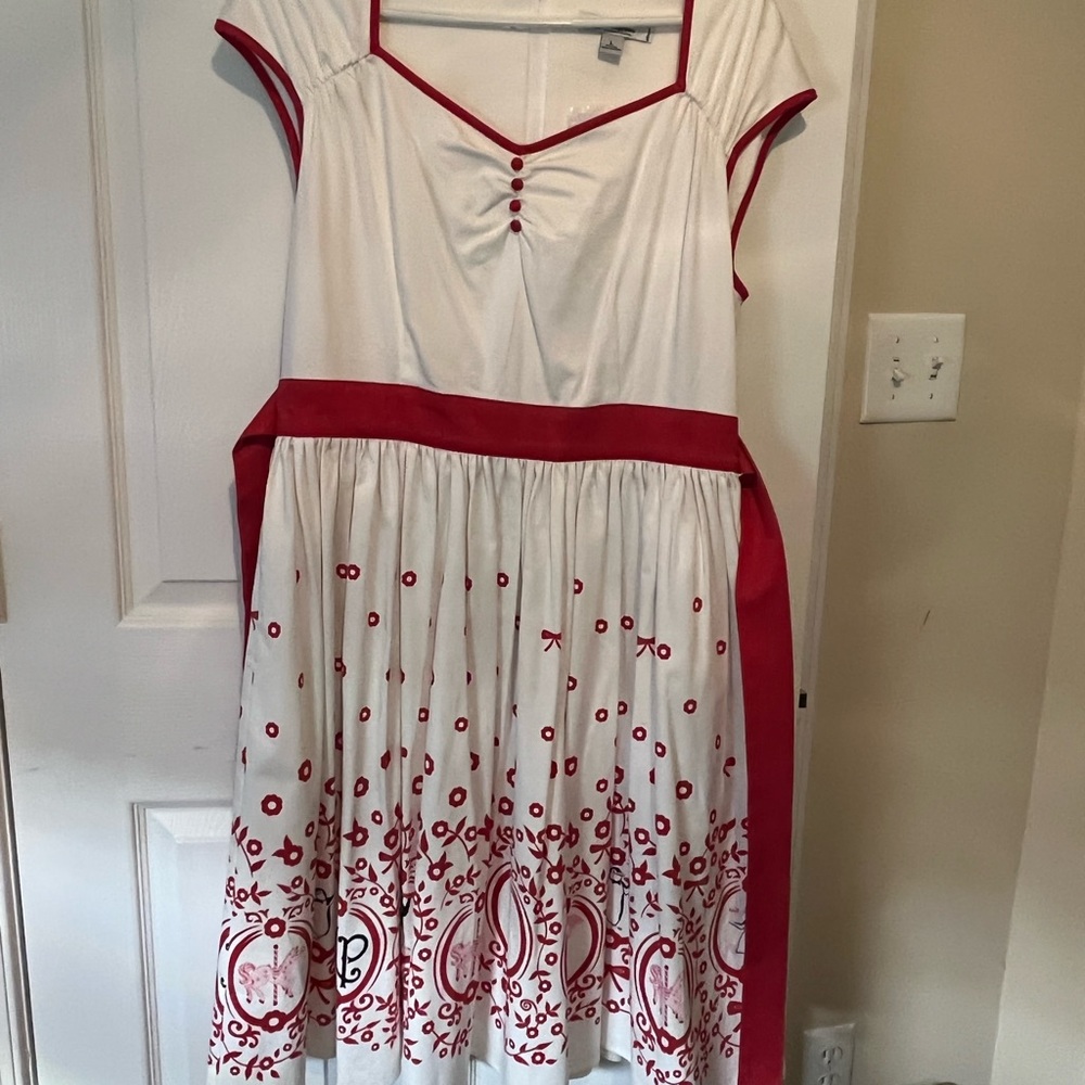 Disney Parks Mary Poppins dress.